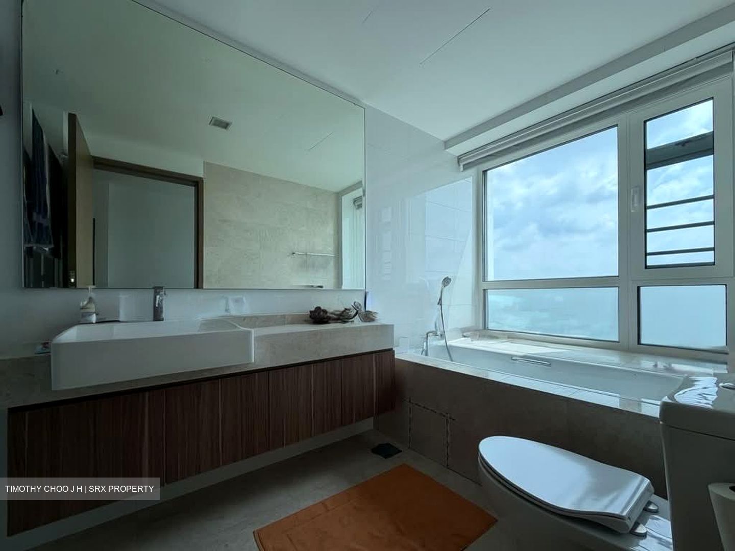 Waterfront Waves (D16), Condominium #593207211